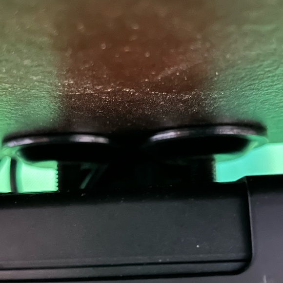 Humanscale M/Connect2 2.1 Flex Dual Monitor Arms - Picture 10 of 10